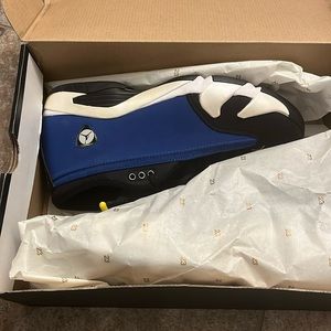 Retro 14s size 10.5; preowned with box